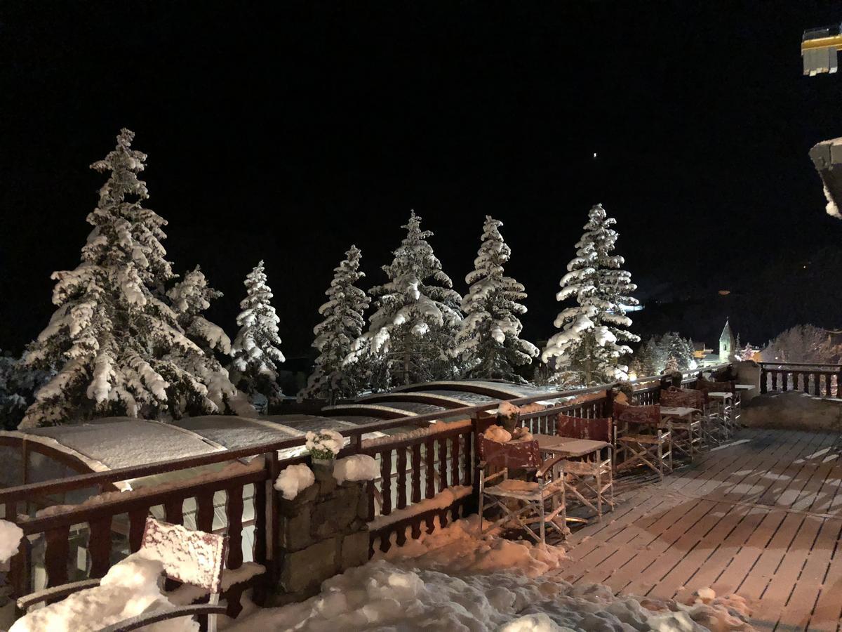 Hotel Le Chalet D'Auron Restaurant Et Spa المظهر الخارجي الصورة